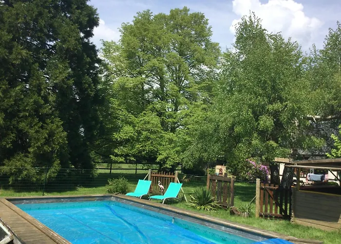 2 Pieces, Sdb, Terrasse, Piscine De Mai A Octobre *